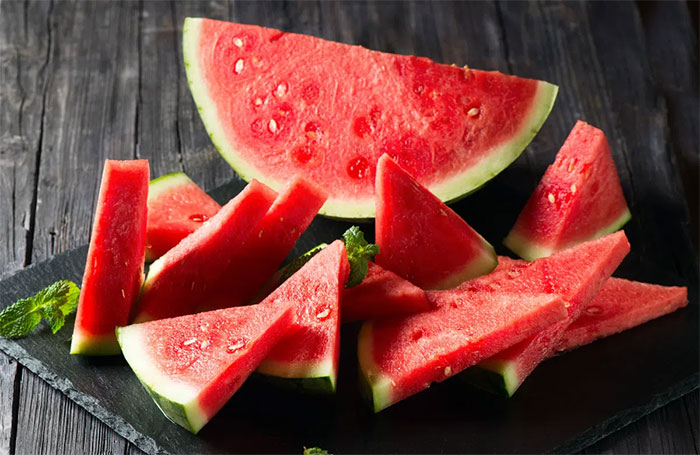 Dưa hấu mang nhiều ý nghĩa văn hóa sâu sắc khác nhau tại các quốc gia trên thế giới.