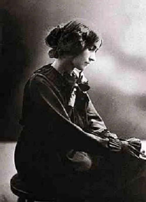 Margarita Konenkova trong một ảnh chân dung.